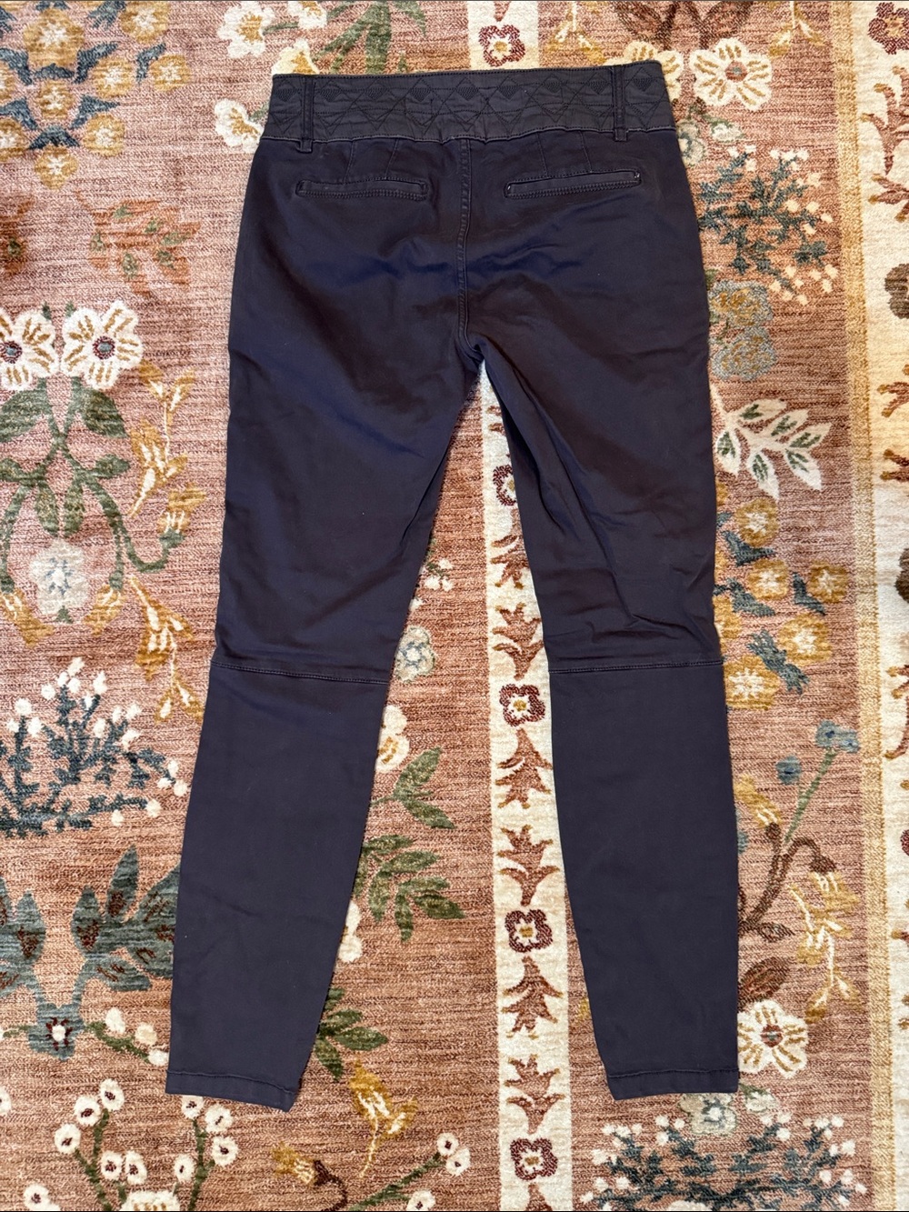 Pilcro and the Letterpress Slim Cargo-Style Skinny Pants in Charcoal Gray - Picture 5 of 6